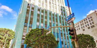 HISTORICAL BUILDING! EASTERN COLUMBIA STUDIO W/ 1 BATH Gallery 3