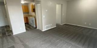 River Walk Apartments Gallery 67
