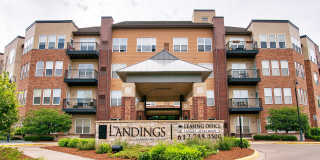 The Landings at Silver Lake Village Gallery 56