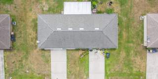 Spacious 3/2 Duplex in St. Cloud Located Close to Lakefront Gallery 1