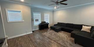 632 Clay Street Gallery 3