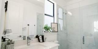 Charming 3BR Duplex in Lehigh Acres Gallery 3