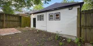 498 Connally Street SE Gallery 24