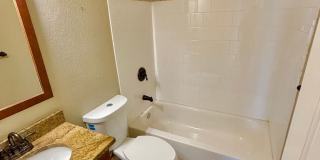 Spacious Denver 3BR Home with Easy Access to Transit & Outdoors! Available 9/10/2026 Gallery 17