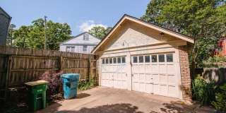 Yellow Bungalow in Hillcrest Gallery 42