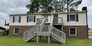 3 Bedroom Canal Front Gallery 1