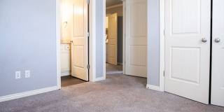 $200 AMAZON GIFT CARD WITH SIGNED LEASE!! 4b/4.5b Now Pre-leasing For August 10th move in!! Gallery 10