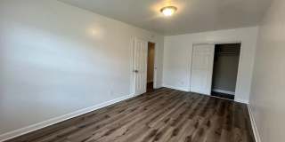 Coleman Place 3-bedroom, 2-bath Condo Gallery 20