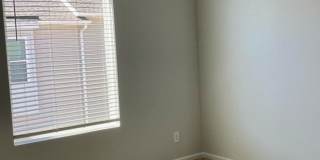 Room in 4 Bedroom Home at Statesville Ave Gallery 28