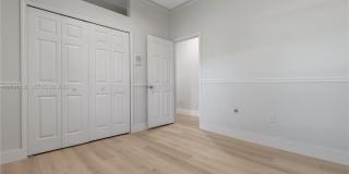 12442 SW 119th Ct Gallery 23