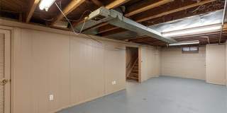 20254 Mackay Street Gallery 18