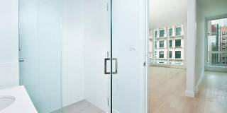 241 5TH Avenue Gallery 8