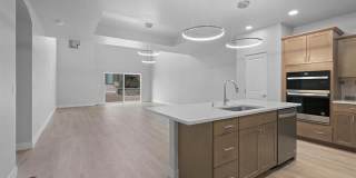 392 W Ridges Boulevard Gallery 6
