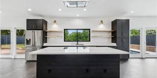 8 PARK ISLAND Drive Gallery 10