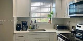 8897 Fontainebleau Blvd Gallery 6