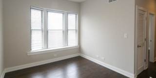 2943 W Diversey Ave Gallery 4