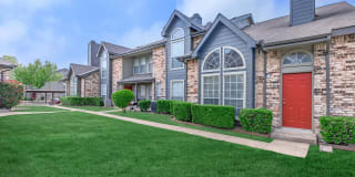 Plano Park Townhomes Gallery 7
