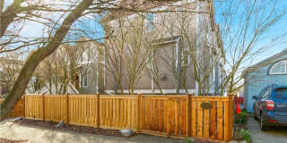 Beautiful 3 Bed 2.5 Bath Townhome in Roosevelt, Seattle Beautiful 3 Bed 2.5 Bath Townhome in Roosevelt, Seattle Gallery 1