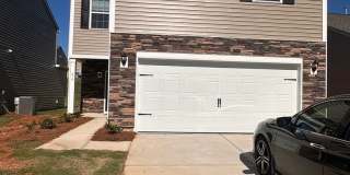 Brand New Home located at the Hamptons of Hickory! Gallery 1