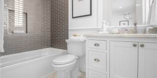 5111 Greenbush Avenue Gallery 34