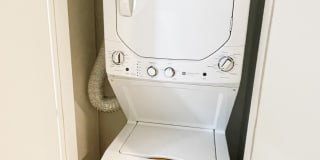 The Fairfax Gallery 32