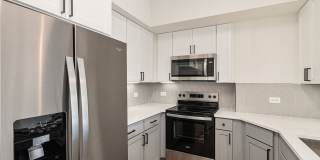 Promenade Place Gallery 16