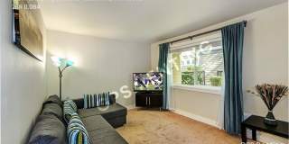 Quiet 2 Bedroom Condo in Redmond Available Now! Gallery 6