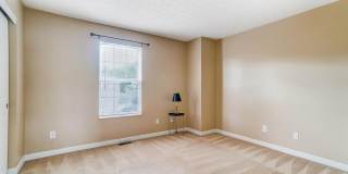 5713 Mango Ln Gallery 24