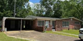 1212 Mendheim Dr. Gallery 1