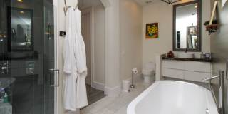 ** LUXURY MODERN ZEN RETREAT IN NAPLES PARK ** WALK TO THE BEACH **   4BR/4BA PRIVATE POOL & SPA FULLY REMODELED ** MERCATO **OFFERED FURNISHED SEASONALLY, WEEKLY OR ANNUALLY ** NO HOA PROCESS SO MOVE IN TODAY ** READY FOR A TENANT ** Gallery 66