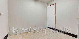 208 W Shadywood Drive Gallery 12