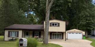 2084 Maplewood Rd Gallery 1