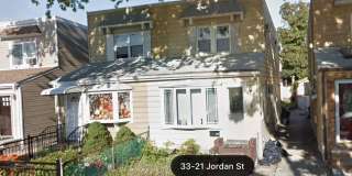 33-21 Jordan Street Gallery 1