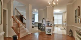 5807 IVY LEAGUE Gallery 4