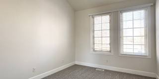 Beautiful & Private Millcreek Townhome! Beautiful & Private Millcreek Townhome! Gallery 15
