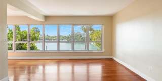 9102 W Bay Harbor Dr Gallery 4
