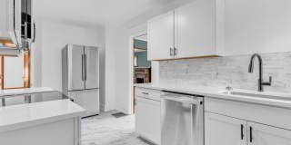 2 Bed 1 Bath in Rochester, PA Gallery 1