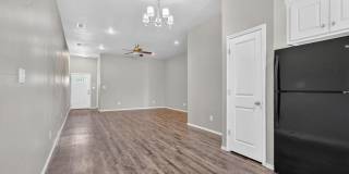 623 N Elkhart Avenue Gallery 7