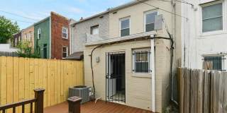 1648 L Street NE 1648 L Street NE Gallery 23