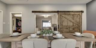 1027 W 19TH Street Gallery 18