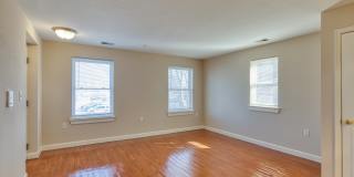 North Market/South Carroll Apartments Gallery 11