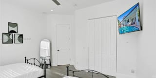 1207 SW 21st St Gallery 22