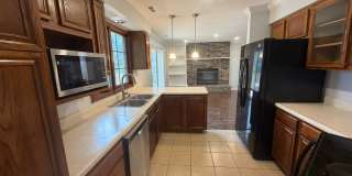 Unique 3BR/2.5BA Southwest Columbia Rental – Near Rock Bridge High! Gallery 5