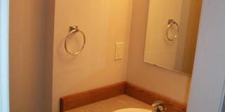 2 Bed, 1.5 Unit Gallery 11
