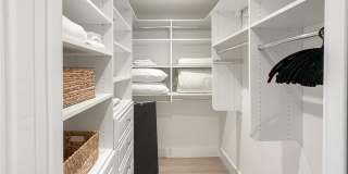 3430 Gulf Shore Blvd N unit: 5C Gallery 34