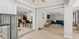 2302 S ARRAWANA AVENUE Gallery 28