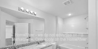 4748 NW 39th Pl Gallery 13