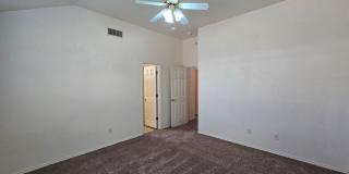 RENT REDUCTION - AVAILABLE NOW! Gallery 12