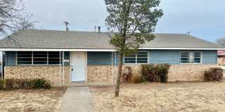 2802 40th Street Gallery 1