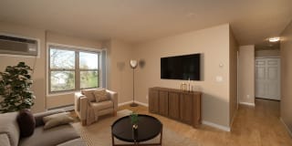 Carriage House Senior Apartments Gallery 9